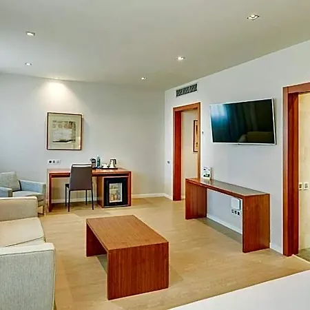 Sercotel Ciutat De Hotel 4*